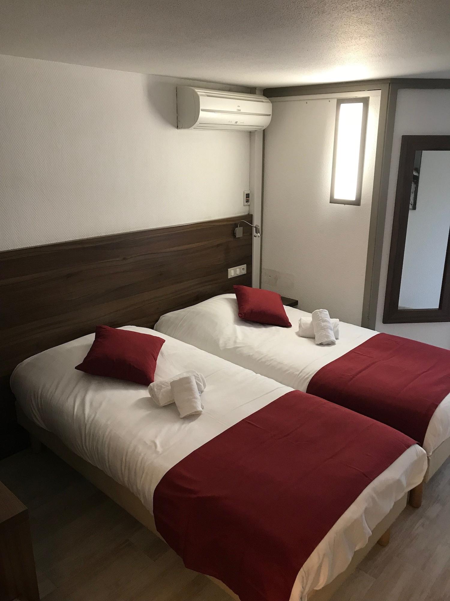 Brit Hotel Plaisance A9/A61 Нарбон Екстериор снимка