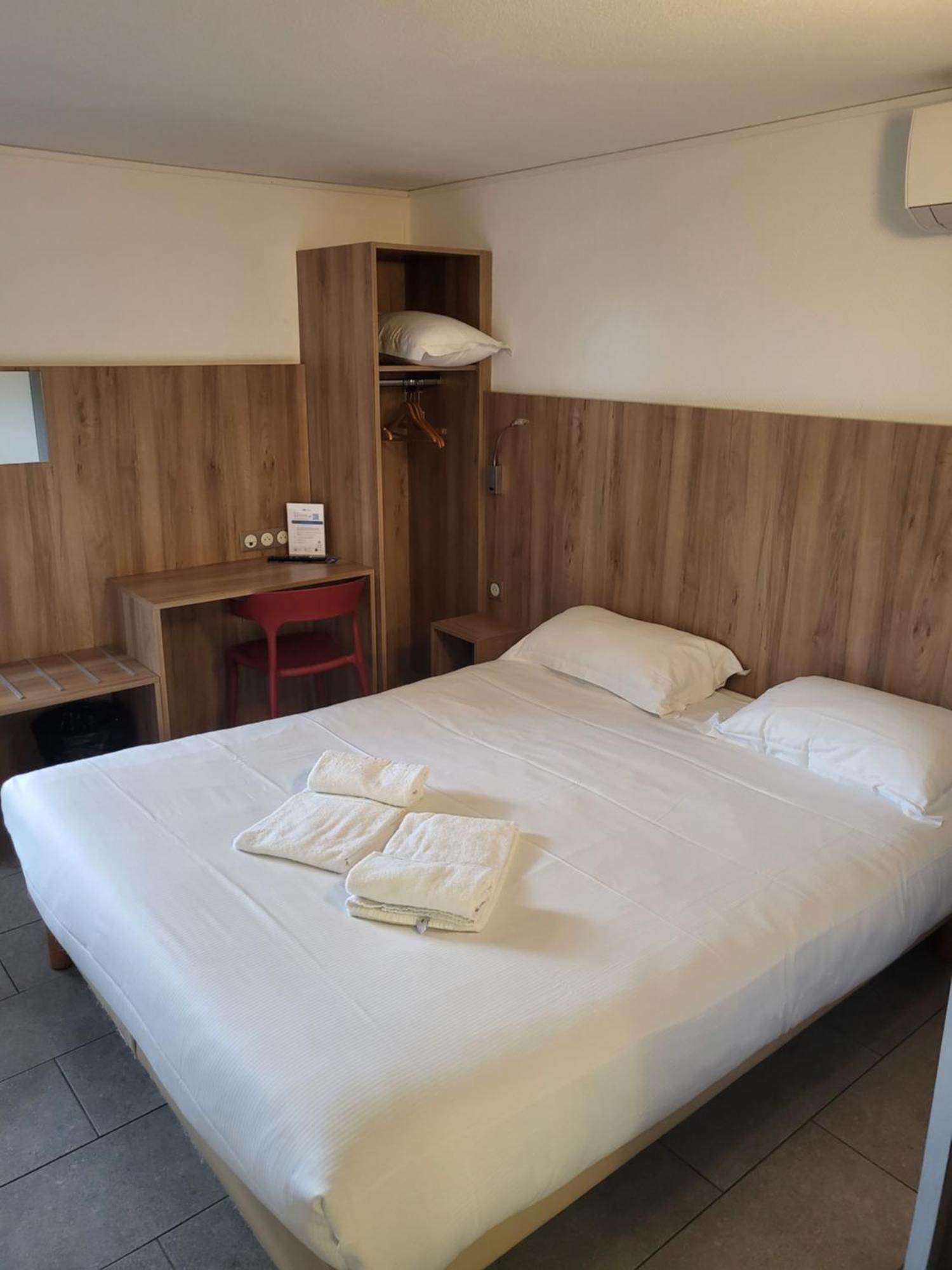 Brit Hotel Plaisance A9/A61 Нарбон Екстериор снимка