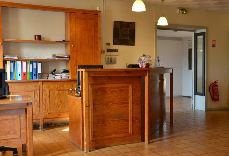 Brit Hotel Plaisance A9/A61 Нарбон Екстериор снимка