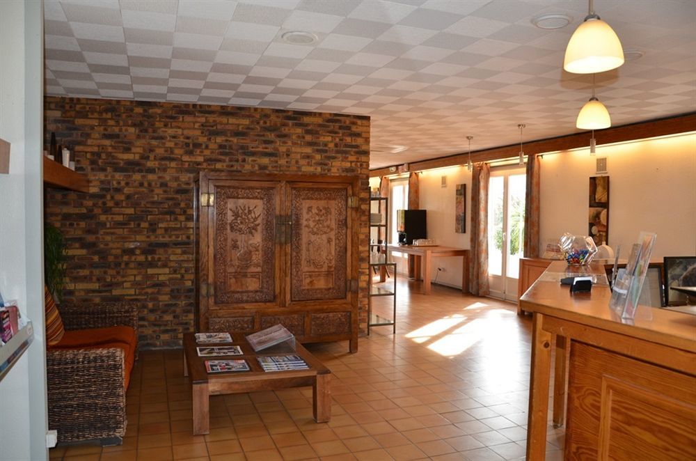 Brit Hotel Plaisance A9/A61 Нарбон Екстериор снимка