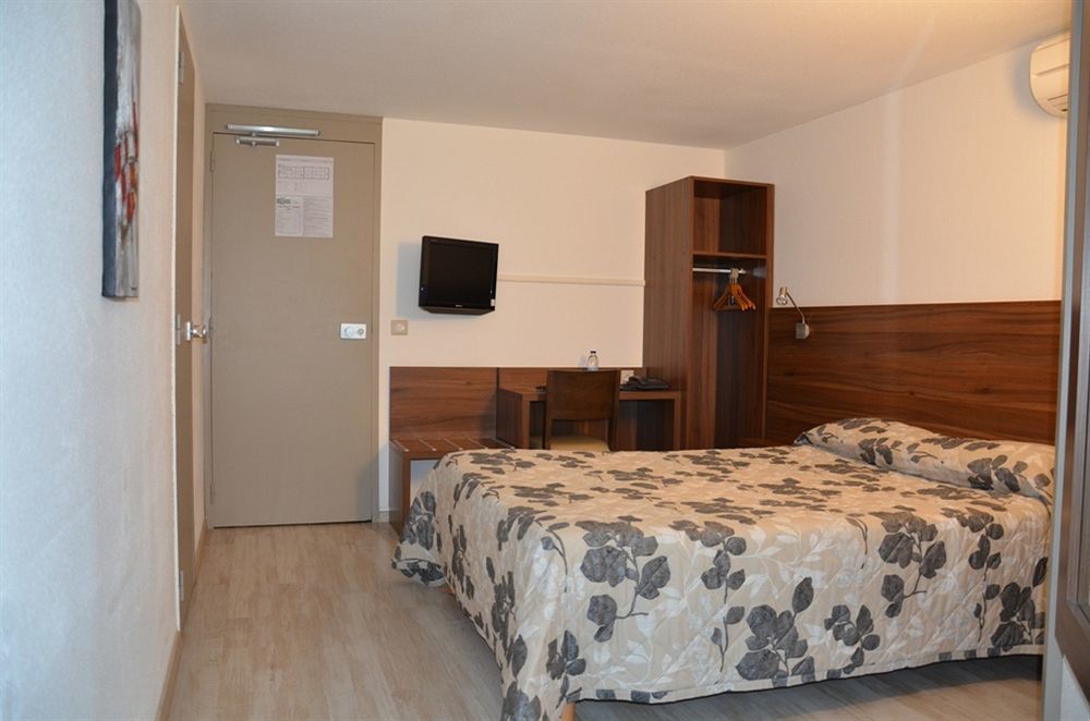 Brit Hotel Plaisance A9/A61 Нарбон Екстериор снимка