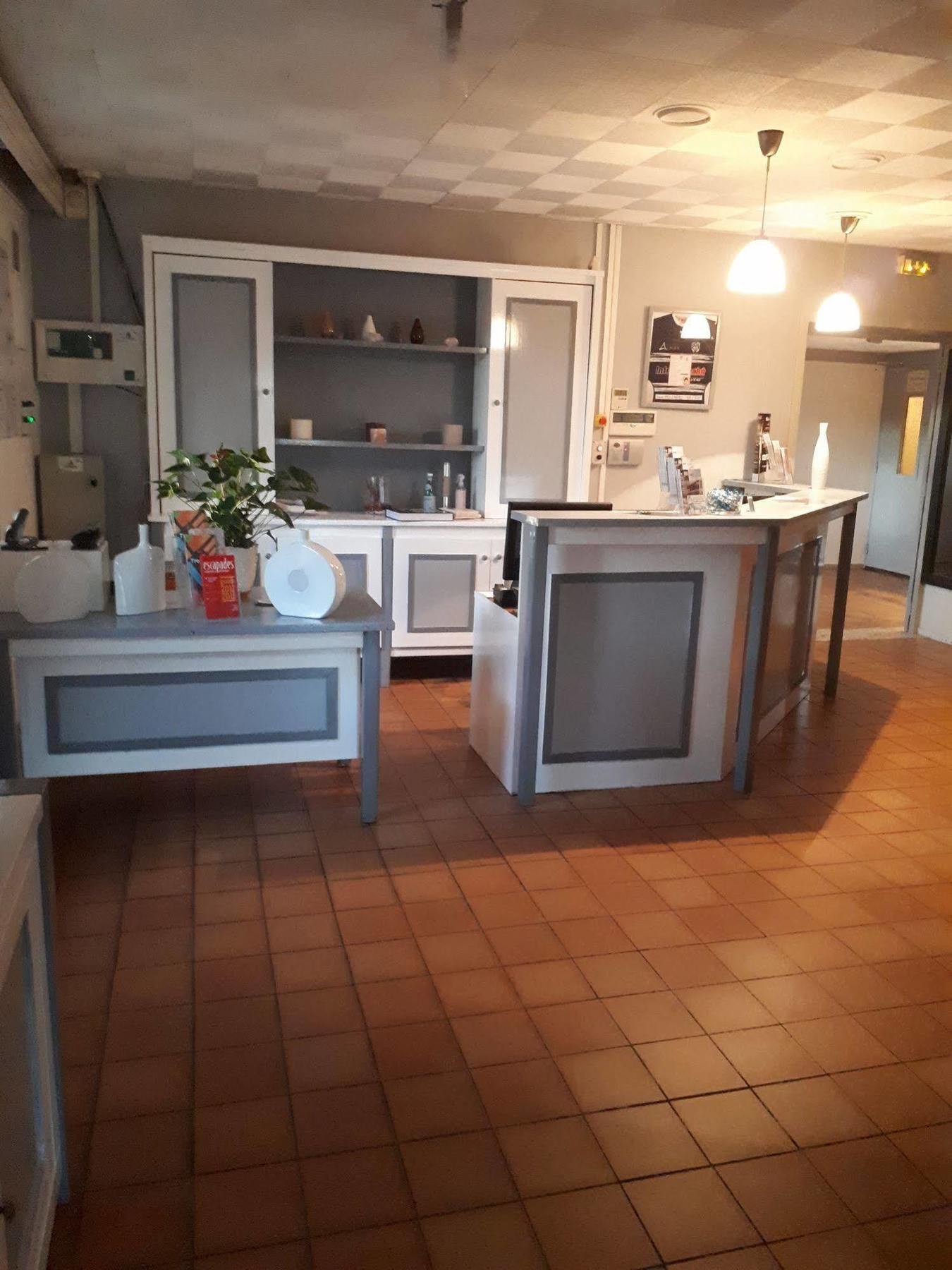 Brit Hotel Plaisance A9/A61 Нарбон Екстериор снимка