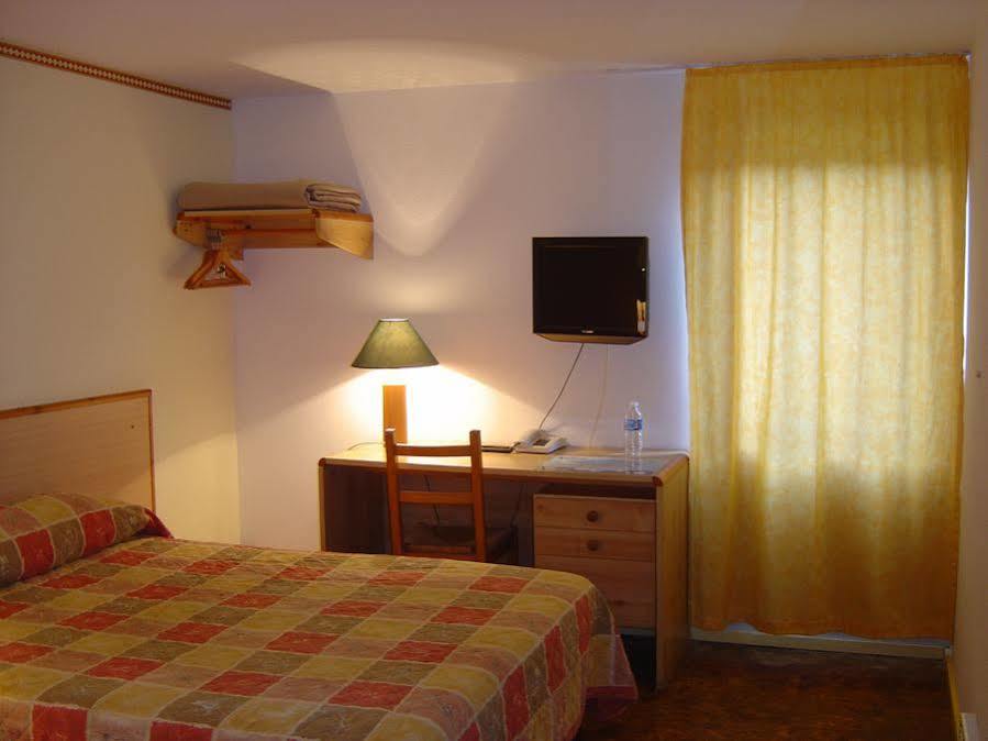 Brit Hotel Plaisance A9/A61 Нарбон Екстериор снимка