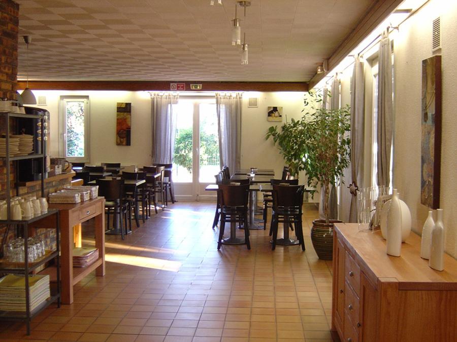 Brit Hotel Plaisance A9/A61 Нарбон Ресторант снимка